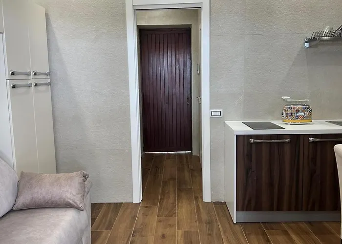 Naxos Feriehus Giardini Naxos